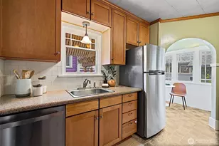 1516 1514 N Steele St, Tacoma, WA 98406 - Photo 8