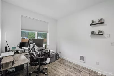 8365 Golden Valley Boulevard, Maple Falls, WA 98266 - Photo 20