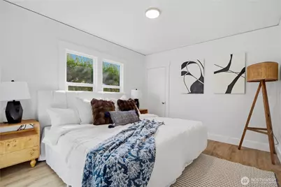 3908 SW Hanford St, Seattle, WA 98116 - Photo 6