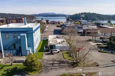 25 Second St S, Friday Harbor, WA 98250 - Photo 1