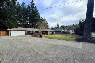8401 112th St SW, Lakewood, WA 98498 - Photo 2