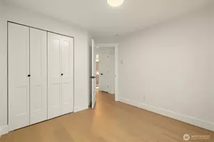 1039 NE 113th St, Seattle, WA 98125 - Photo 32