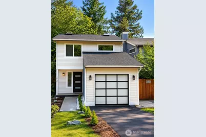 1039 NE 113th Street, Seattle, WA 98125 - Photo 1