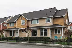 4010 NE 3rd Ct, Renton, WA 98056 - Photo 2