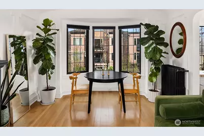 1101 17th Avenue #303, Seattle, WA 98122 - Photo 6