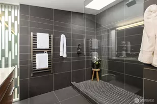 3055 44th Ave W, Seattle, WA 98199 - Photo 24