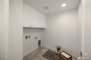 8327 B 12th Ave NW, Seattle, WA 98117 - Photo 22