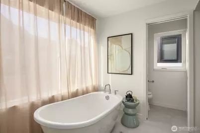 8327 B 12th Avenue NW, Seattle, WA 98117 - Photo 20