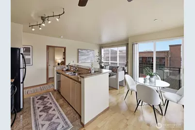 668 S Lane Street #404, Seattle, WA 98104 - Photo 16