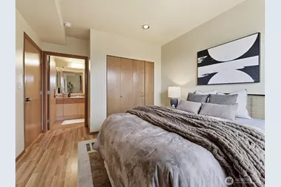 668 S Lane Street #404, Seattle, WA 98104 - Photo 18