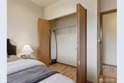 668 S Lane Street #404, Seattle, WA 98104 - Photo 26