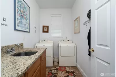 4111 R Avenue, Anacortes, WA 98221 - Photo 36