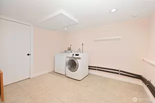 900 W Emerson St, Seattle, WA 98119 - Photo 22