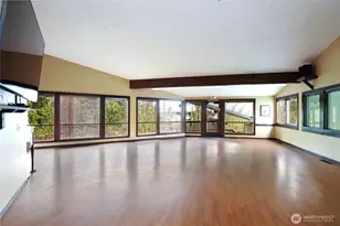 211 Baycliff Dr, Port Townsend, WA 98368 - Photo 32