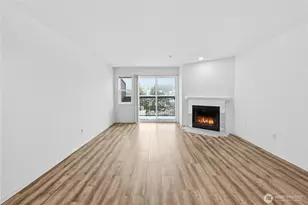 15711 Waynita NE, Bothell, WA 98011 - Photo 4