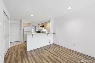 15711 Waynita NE, Bothell, WA 98011 - Photo 8