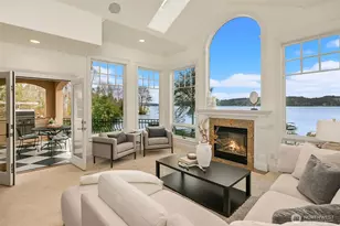 8772 Sand Point Way NE, Seattle, WA 98115 - Photo 8