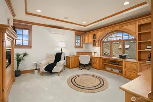 8772 Sand Point Way NE, Seattle, WA 98115 - Photo 24