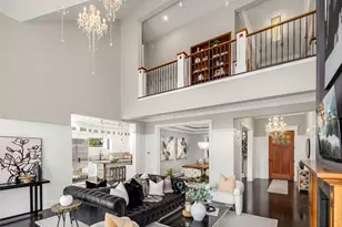 7020 92nd Ave SE, Mercer Island, WA 98040 - Photo 4