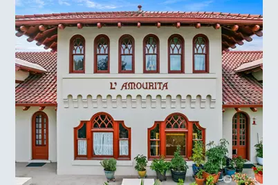 2915 Franklin Avenue E #A, Seattle, WA 98102 - Photo 2