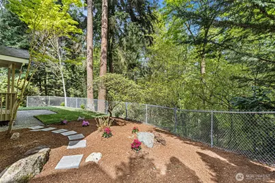 4800 152nd Place SE, Bellevue, WA 98006 - Photo 2