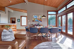 749 Kendor Dr, Point Roberts, WA 98281 - Photo 10