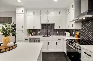 4018 Beach Dr SW, Seattle, WA 98116 - Photo 8