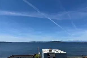 4018 Beach Dr SW, Seattle, WA 98116 - Photo 2