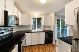 7315 46th St Ct W, University Place, WA 98466 - Photo 16