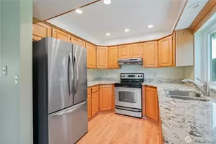 240 St James Pl, Longview, WA 98632 - Photo 10