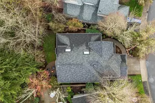 2687 230th Ave SE, Sammamish, WA 98075 - Photo 32