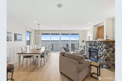 19126 Soundview Drive NW, Stanwood, WA 98292 - Photo 8