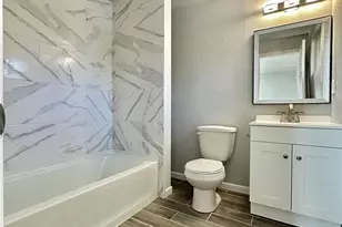 402 E 91st St, Tacoma, WA 98445 - Photo 24