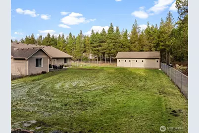 36427 2nd Avenue E, Roy, WA 98580 - Photo 36