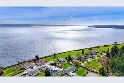 1207 Rainier Lane, Oak Harbor, WA 98277 - Photo 4