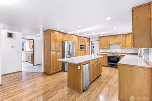 1207 Rainier Ln, Oak Harbor, WA 98277 - Photo 16