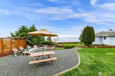 1207 Rainier Lane, Oak Harbor, WA 98277 - Photo 38