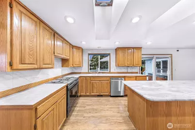 1207 Rainier Lane, Oak Harbor, WA 98277 - Photo 14