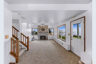 1207 Rainier Lane, Oak Harbor, WA 98277 - Photo 30