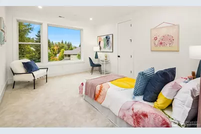 13698 NE 83rd Street, Redmond, WA 98052 - Photo 32