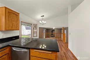 633 NW Mizzen Dr, Oak Harbor, WA 98277 - Photo 14