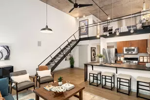 401 9th Ave N, Seattle, WA 98109 - Photo 4