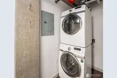 401 9th Avenue N #102, Seattle, WA 98109 - Photo 20