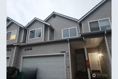 9715 26th Avenue SW #202, Seattle, WA 98106 - Photo 2