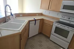 9715 26th Ave SW, Seattle, WA 98106 - Photo 8