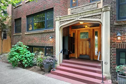 525 16th Avenue E #102, Seattle, WA 98112 - Photo 2