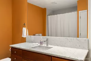 11004 NE 11th St, Bellevue, WA 98004 - Photo 12