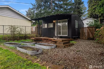 21108 1st Avenue S, Des Moines, WA 98198 - Photo 32