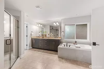 4585 167th Lane SE, Bellevue, WA 98006 - Photo 12