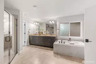 4585 167th Ln SE, Bellevue, WA 98006 - Photo 12